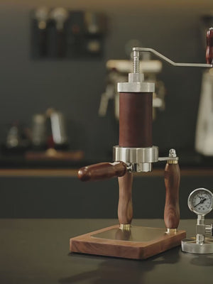 Aleman Nomad Hybrid Machine à Espresso Portable | Manivelle et pneumatique 2-en-1