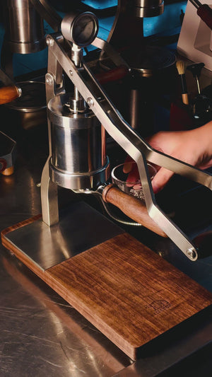 Aleman 2 machine à espresso manuelle | Contrôle de température PID & groupe professionnel 58 mm