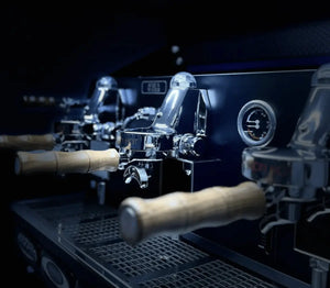 La Nuova Era Altea Anniversario 2 - groupe Machine à espresso commerciale - Barista et Espresso
